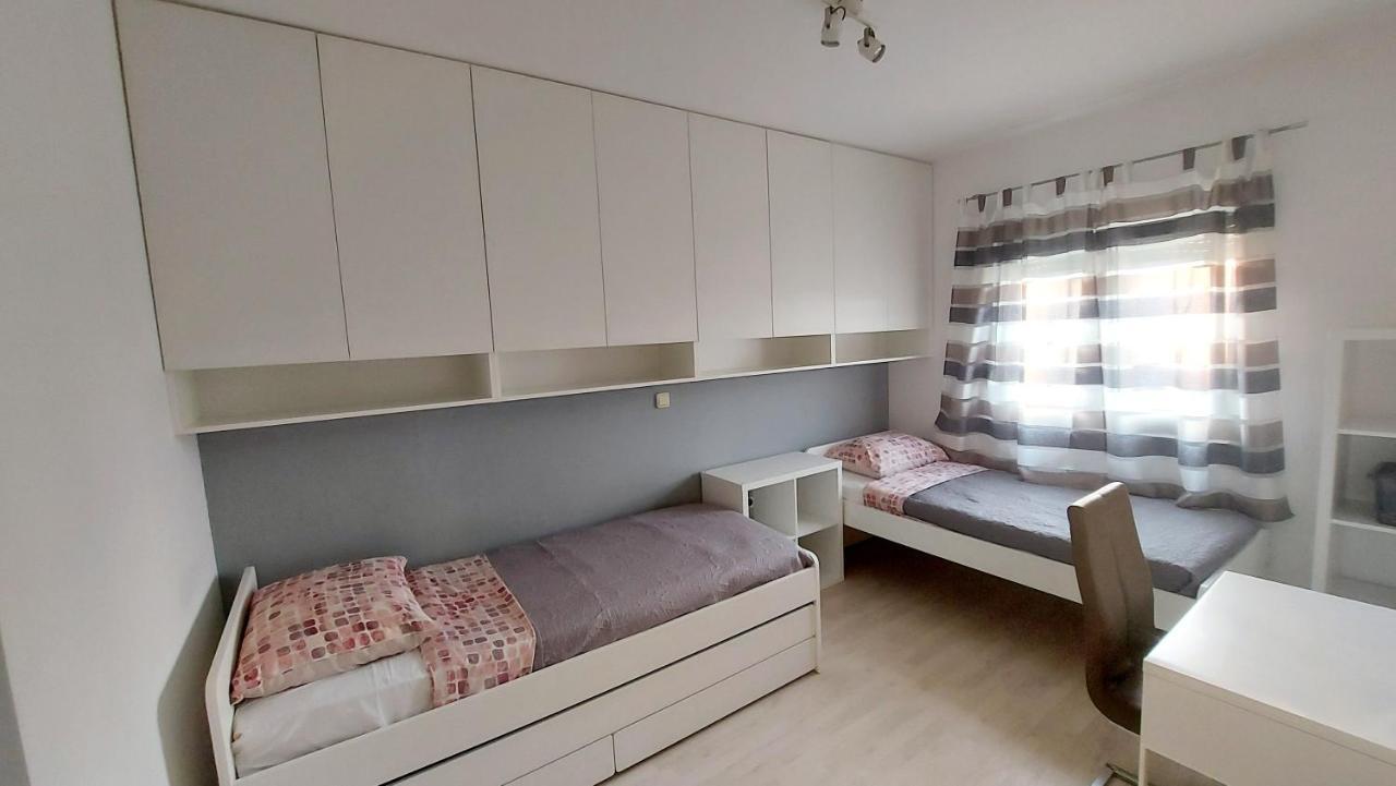 Apartman Near Fazana-500 From The Sea Dış mekan fotoğraf
